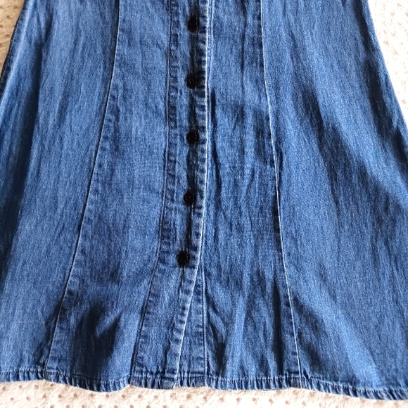 VTG Very cute button up Jean dress from Sadie Robertson collection Rue 21 - Picture 13 of 14